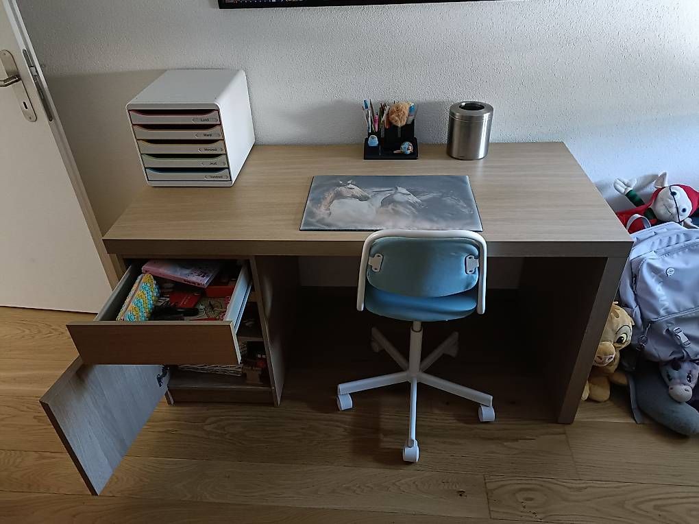 Bureaux: Bureau en bois – D'occasion à Bramois par ade_9bl2 2