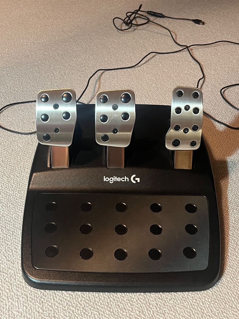 Logitech Manettes: Logitech Lenkrad – D'occasion à Wallenwil par tob_bww2 1