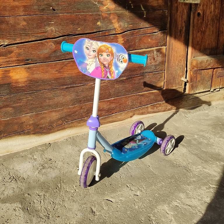 Scooters: Elsa und Anna, Frozen Roller / Scooter – Gebraucht aus Rueras von fscw 3