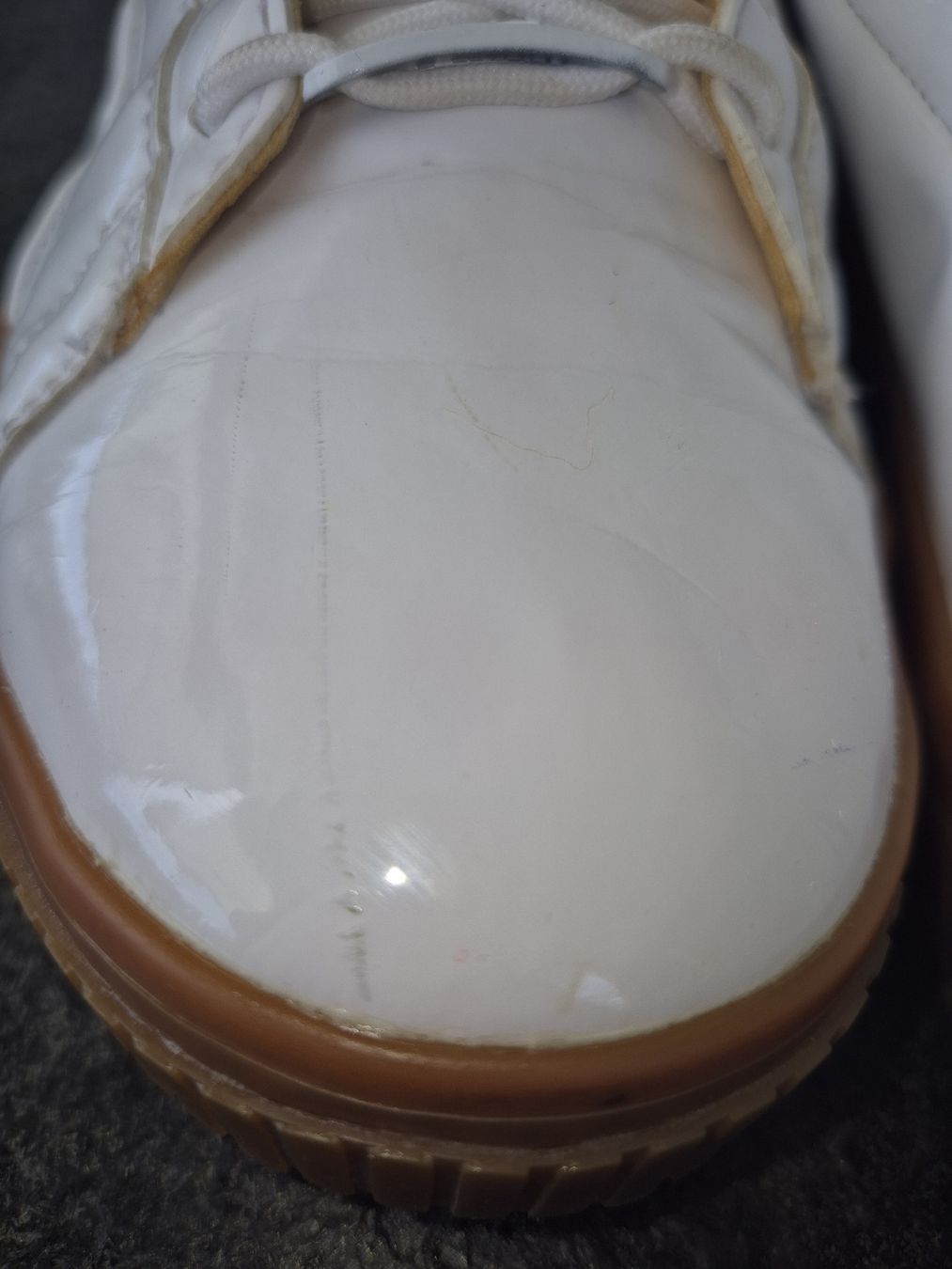 Puma Scarpe da uomo: Exklusiver PUMA Lack-Sneaker Gr 41 – Usato da Hauenstein venduto da Zacherl 3