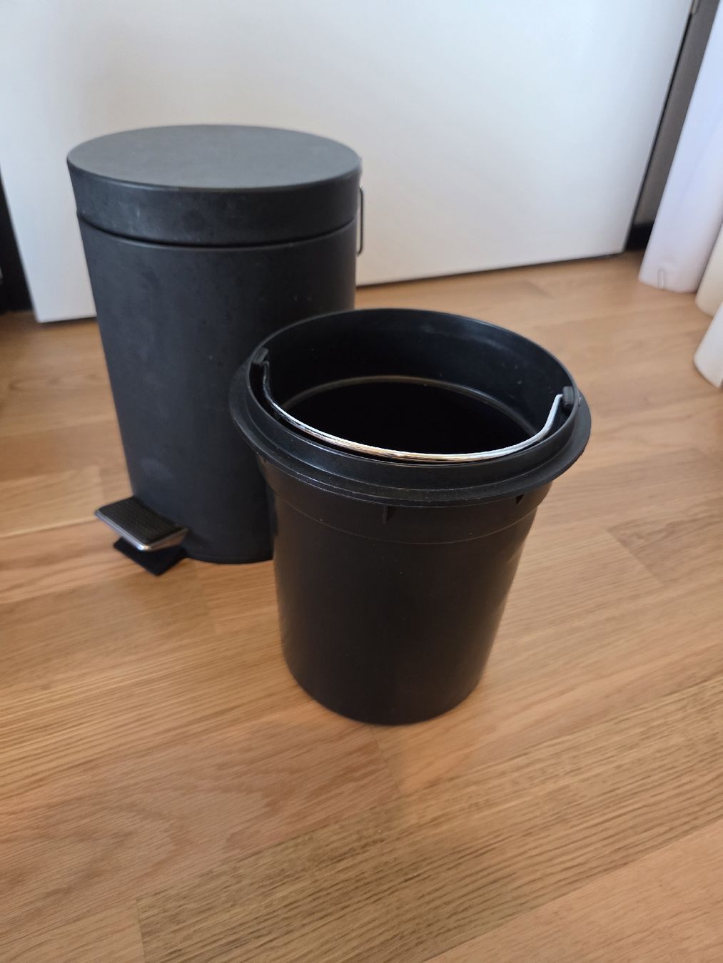 Cestini per rifiuti: Treteimer von Weko – Usato da Pfäffikon ZH venduto da salix92 3