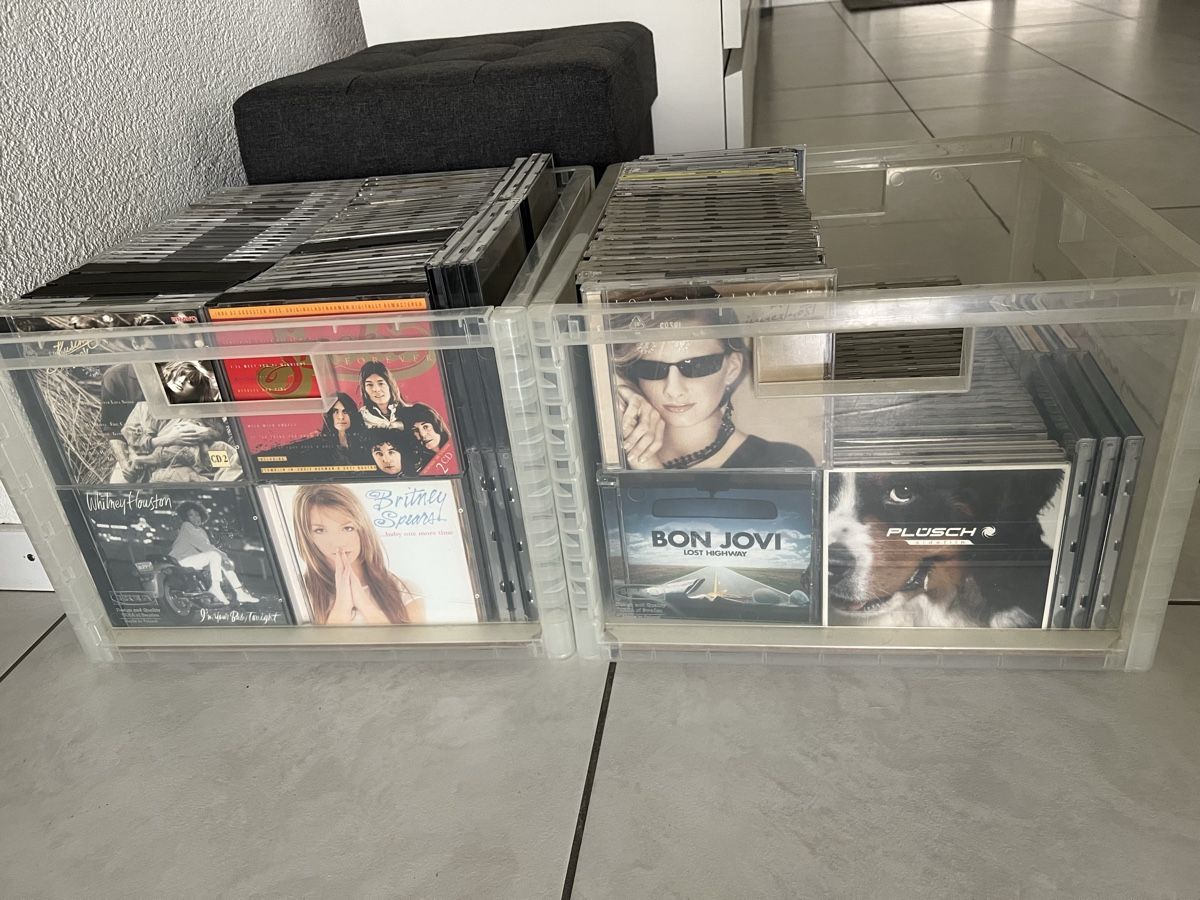 CD: CDs 2 Kisten  – Usato da Urtenen-Schönbühl venduto da nina1969 1