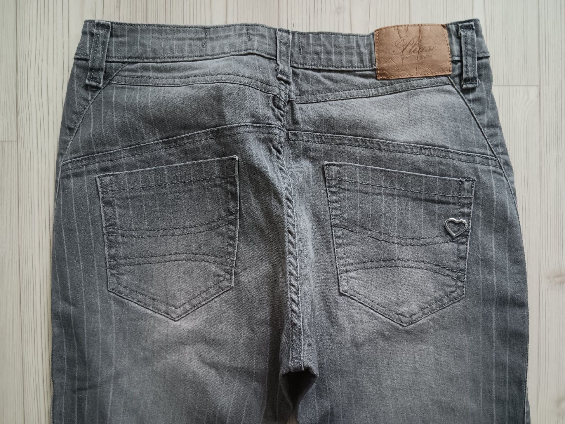 Please Jeans Jeans: PLEASE P18 Jeans taille / Grosse M – Usato da Cossonay-ville venduto da Super-Price-Quality 6