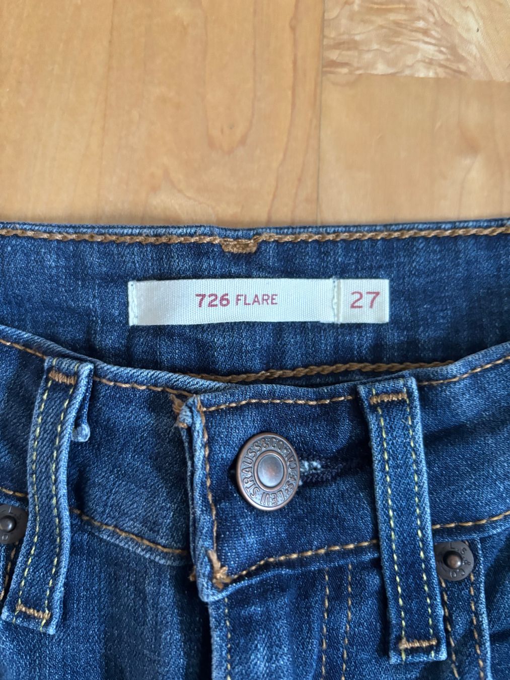 Levi's Jeans: Levi's Damenhose, Grösse 27, Bootcut – Usato da Glattfelden venduto da leo111nie 3