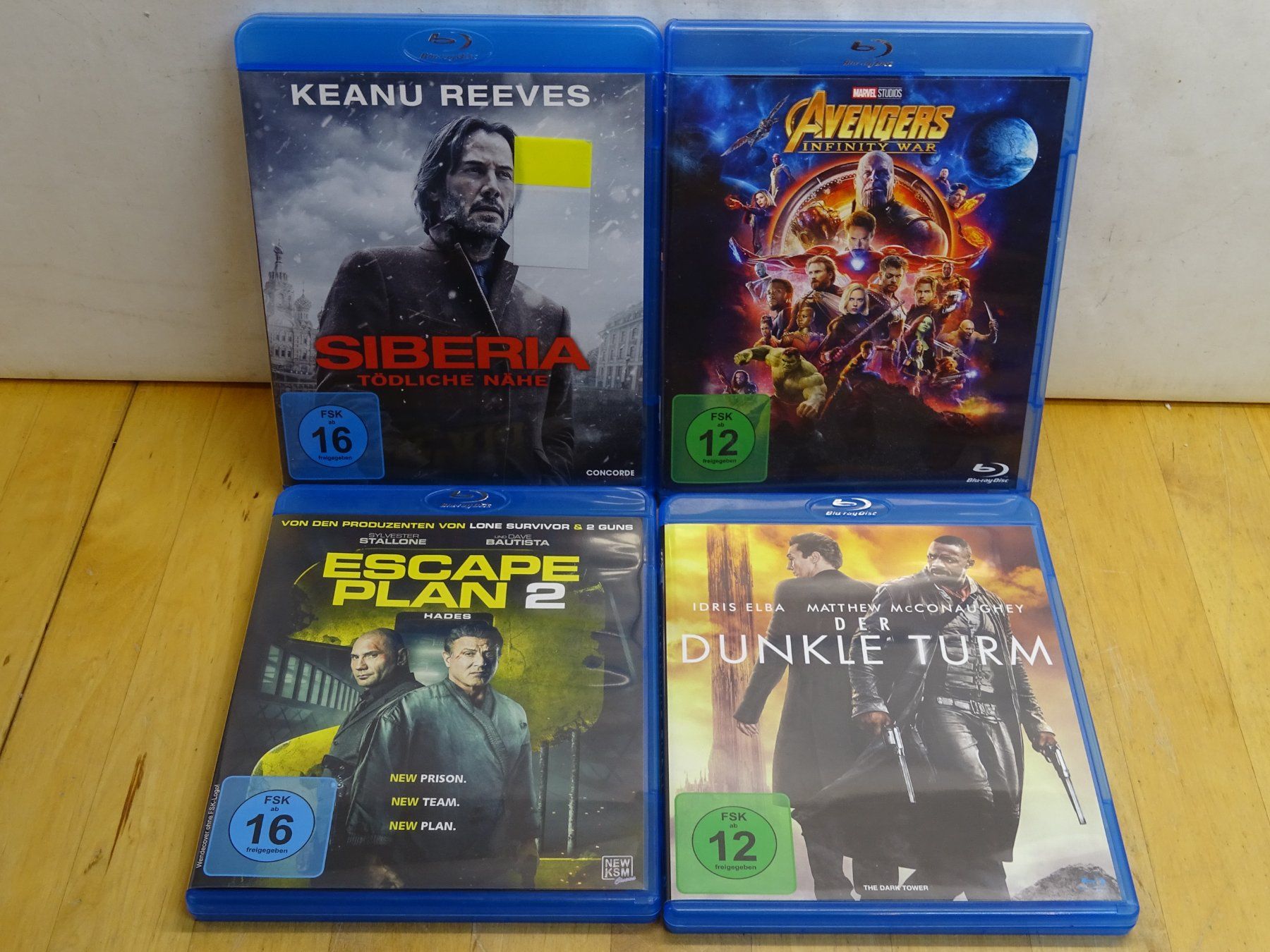 Alle DVDs: Avengers / Der Dunkle Turm / Escape Plan 2 / Siberia, BluRay – Gebraucht aus Wohlen AG von Bricktoys