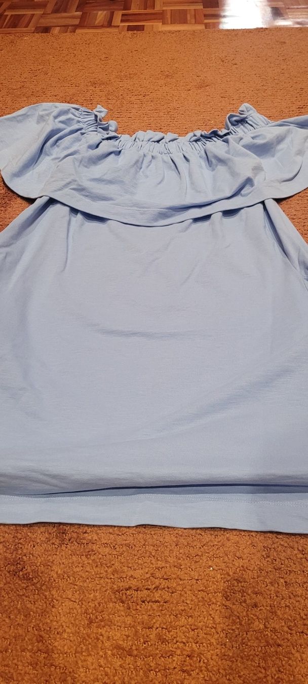 H&M Vestiti: Schönes Kleid Gr.42 – Nuovo (secondo la descrizione) da Schöfflisdorf venduto da cri_8gn5 2