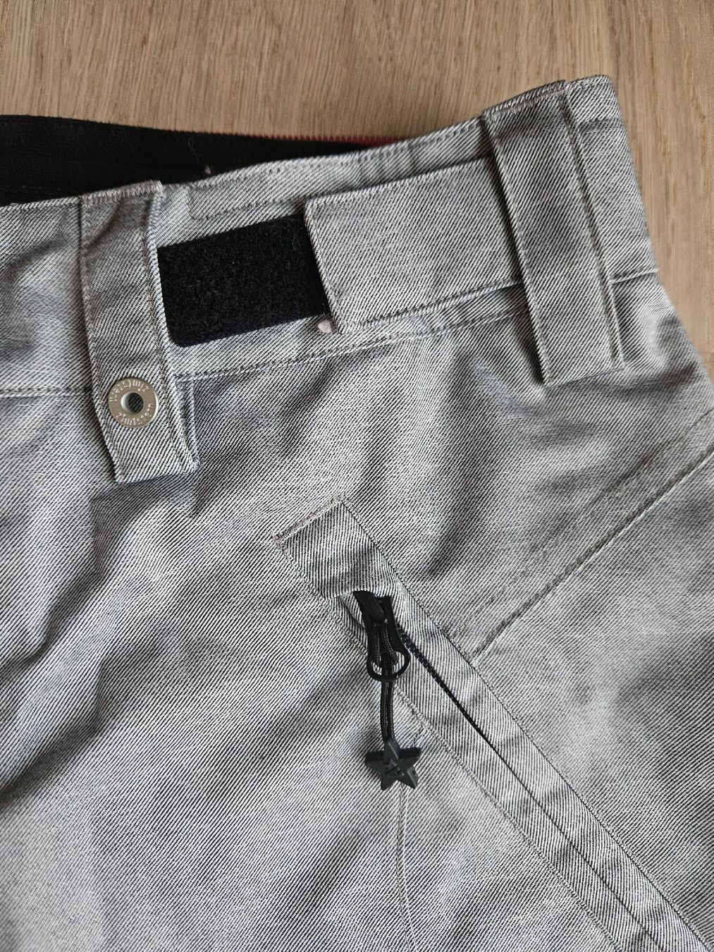 Sci: Skihose Zimtstern – Usato da Effretikon venduto da Shopmycloset8 3