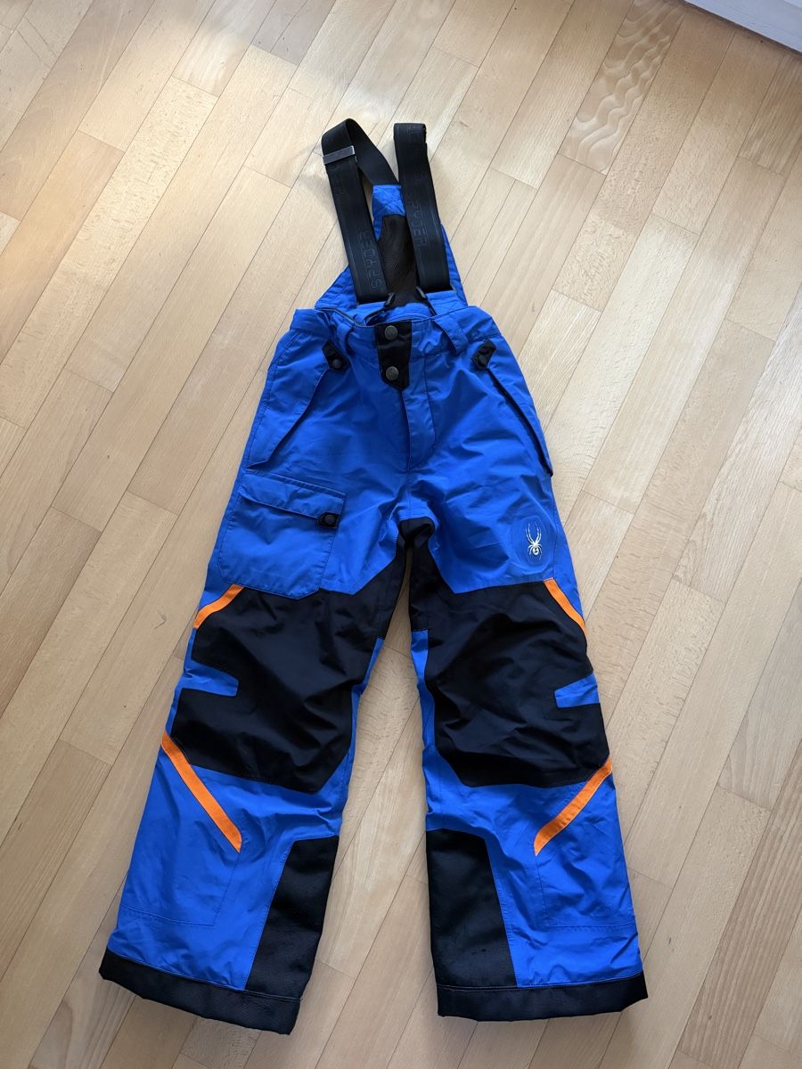 Spyder Pantalons: Spyder Skihose Gr.8 – D'occasion à Hinwil par PlantsbyChe