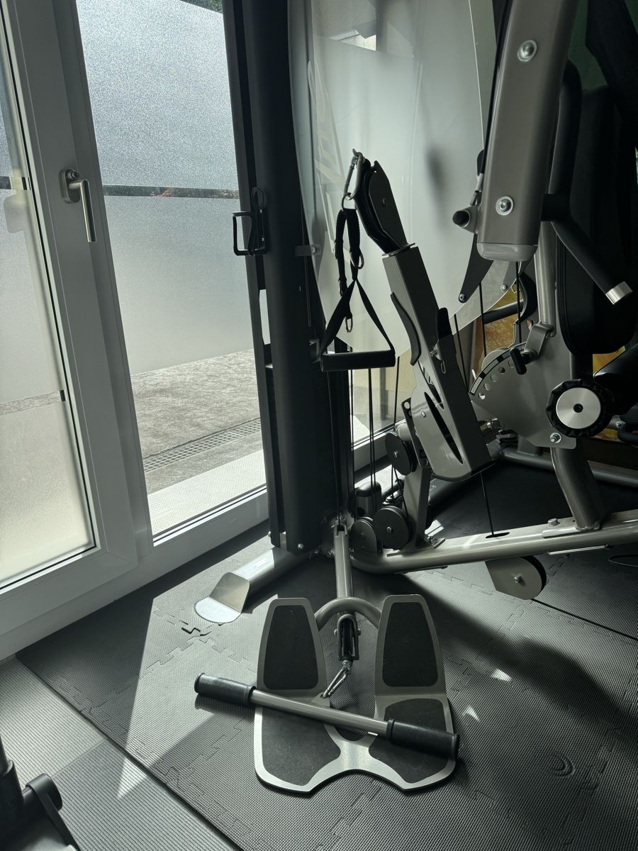 Hometrainer: BodyCraft Elite V5 Multistation mit Beinpresse – Usato da Bergdietikon venduto da LA-Sunshine 3