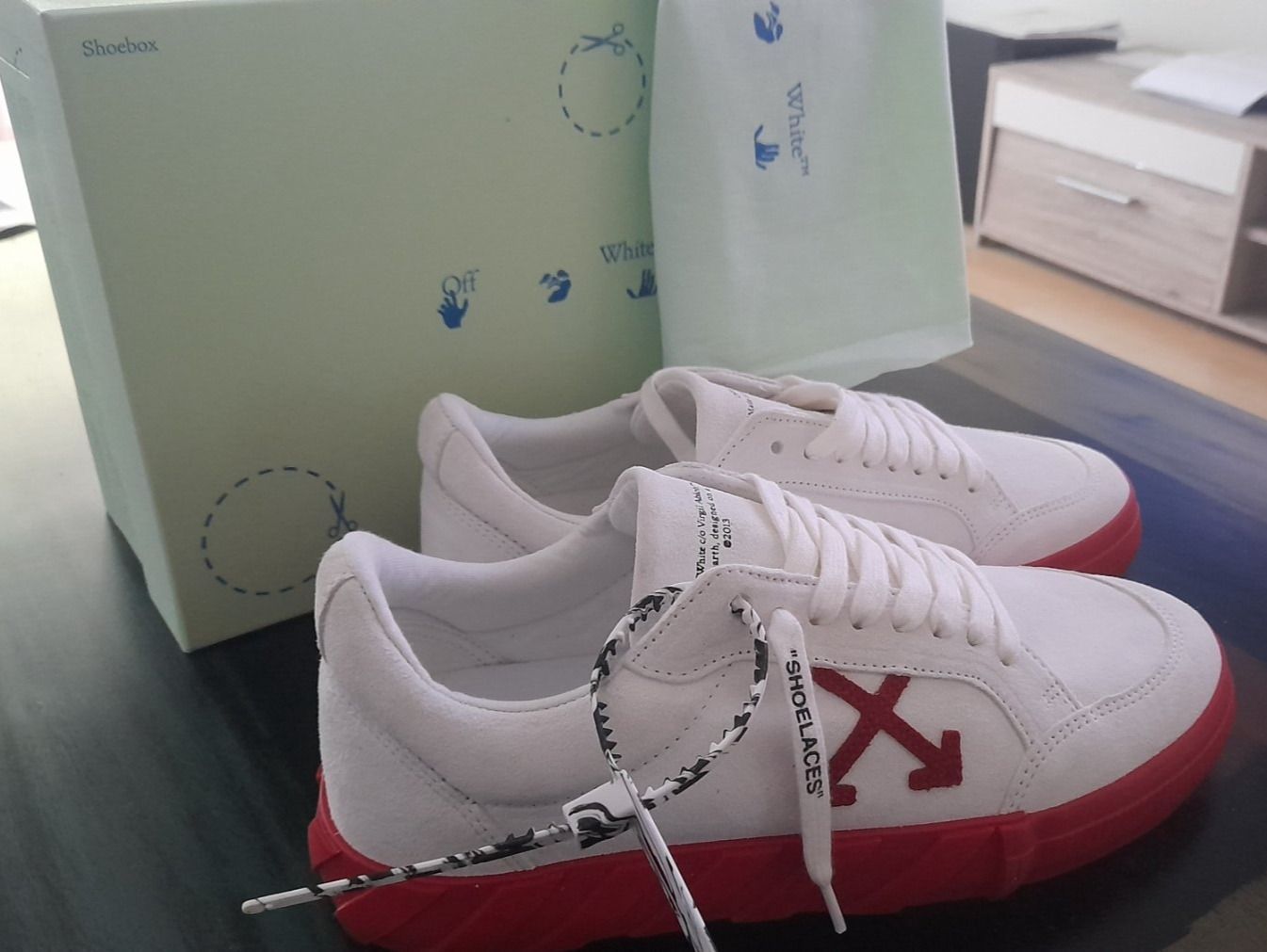 Off-White Herrenschuhe: OFF WHITE Low VULC White RED AW20 – Neu und originalverpackt aus gränichen von baktus1 3