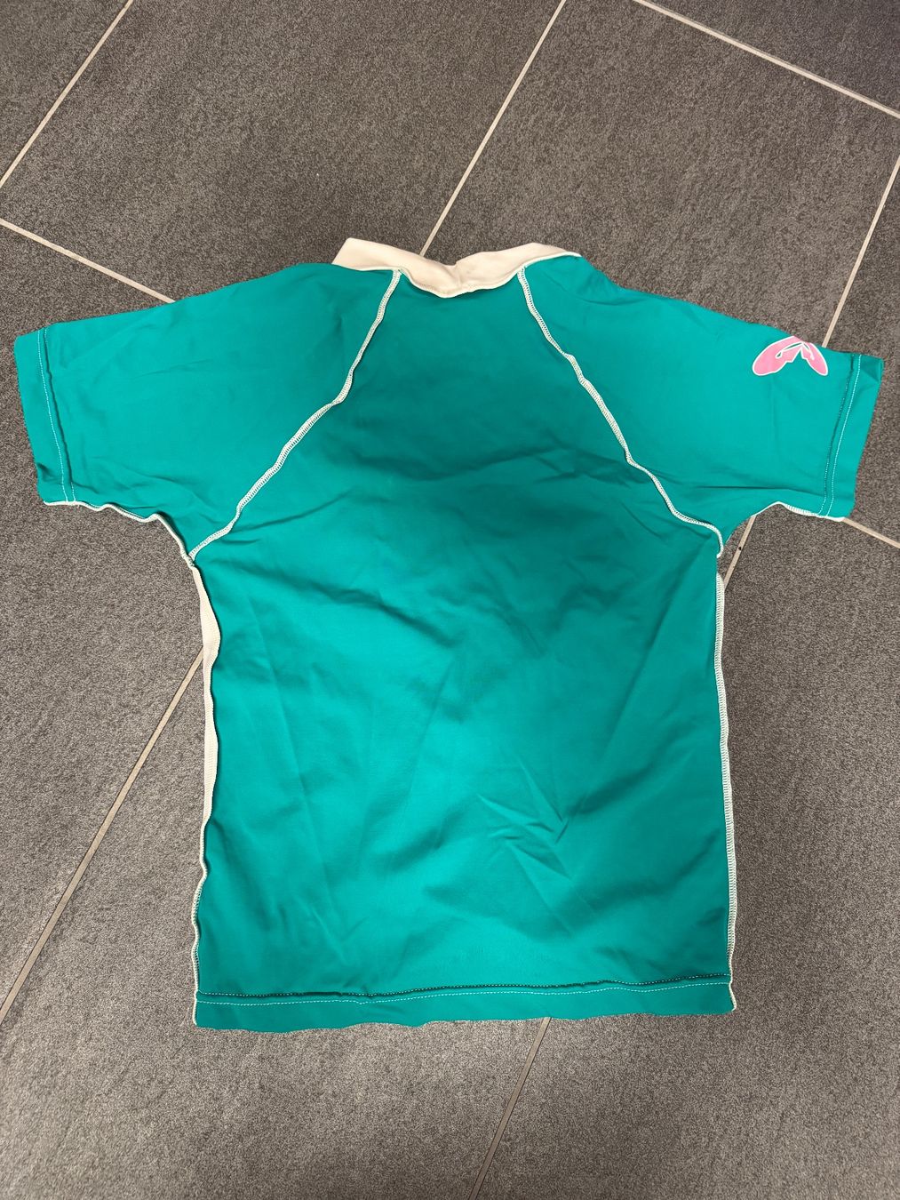 Hemden, T-Shirts & Polos: UV-Badeshirt – Gebraucht aus Illnau von ani_5ykv 1