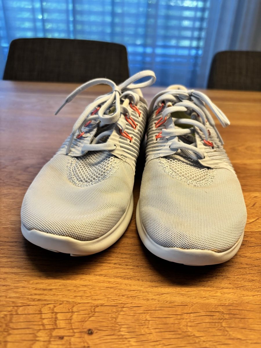 Nike Damenschuhe: Nike Turnschuhe  – Gebraucht aus Muhen von Claudi1985 2