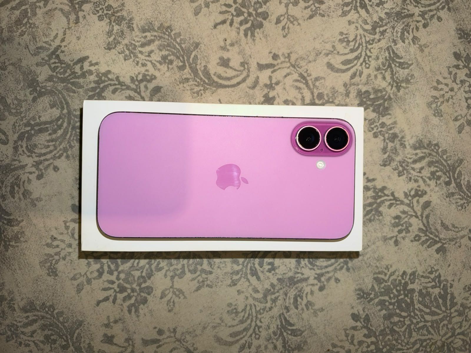 Apple Portables: Iphone 16 plus mit 128Gb – D'occasion à Malters par Moeschi5 3