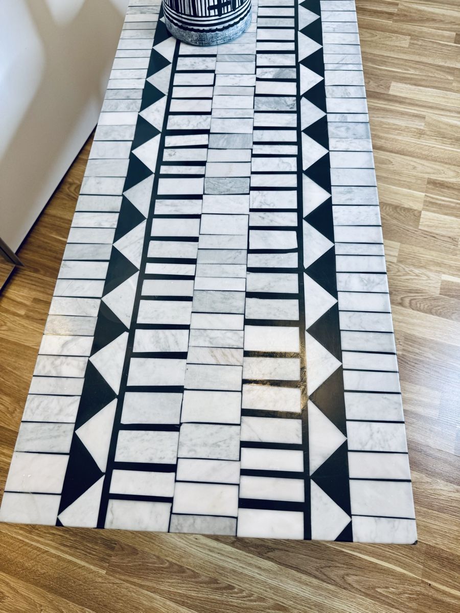 Tavoli: Vintage brutalist marble mosaic couch table – Usato da Zuerich venduto da EMANUELEFEDERICO 7