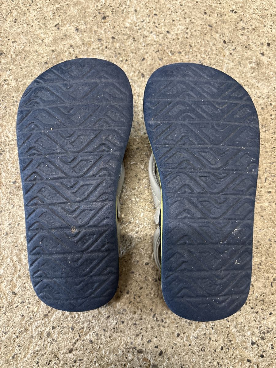 Scarpe per ragazzi: Reef Flipflops Gr 27 (US10) Kinder – Usato da Unterseen venduto da volvo_850 1