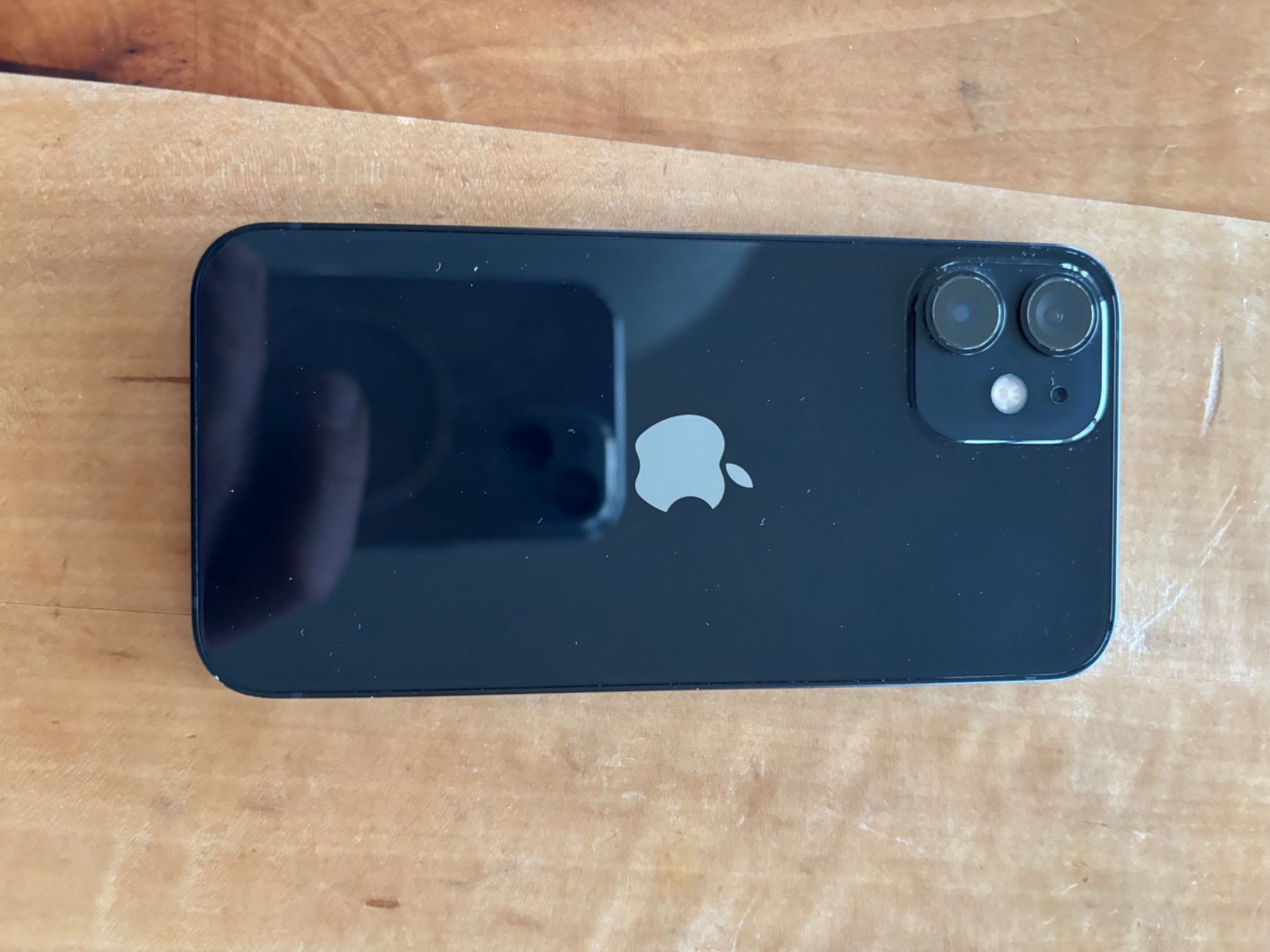 Apple Handys / Smartphones: iPhone 12 mini black 128GB – Gebraucht aus Lyss von  5