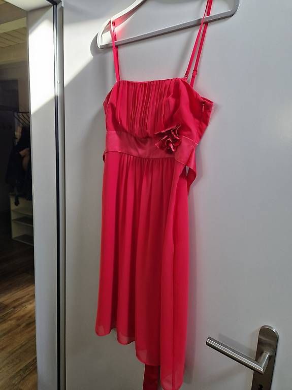 Robes: Rotes Cocktailkleid, 36 – D'occasion à Bazenheid par pat_bjs2 3