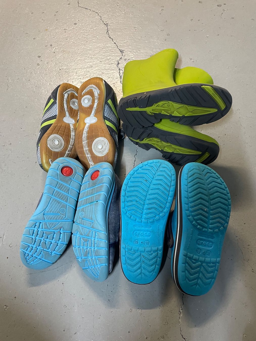 Scarpe per ragazzi: Schuhpaket Grösse 29 – Usato da Buchs SG venduto da Buxerli_ 1