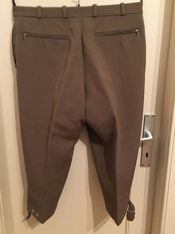 Pantalons: Pantalons de montagnard – D'occasion à Lausanne par fra_r7fh 1