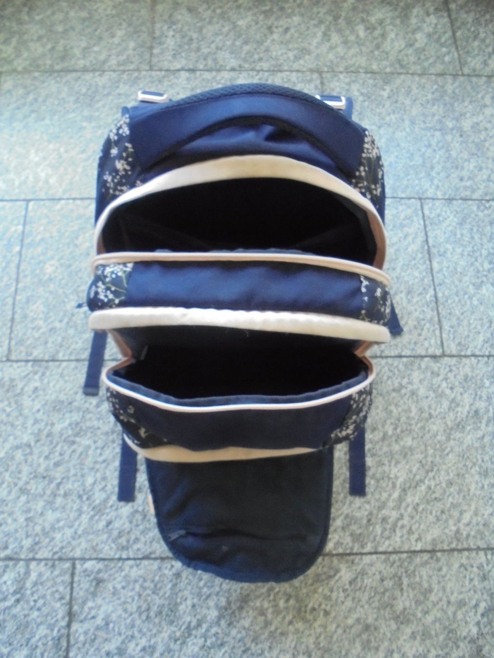 Satch Kindertaschen: Schulrucksack "Satch" - 1A Erhaltungsstand – Gebraucht aus Basel von Green_horse 4