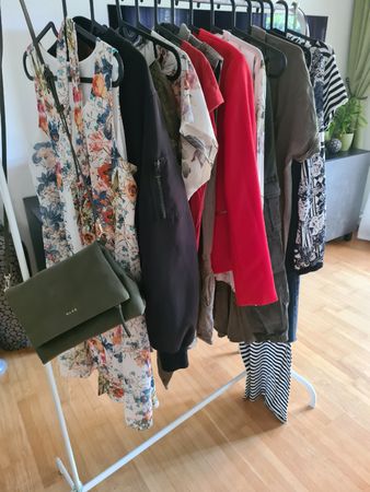 15 Teile Kleider Damen, gr. XS/S, bunt
