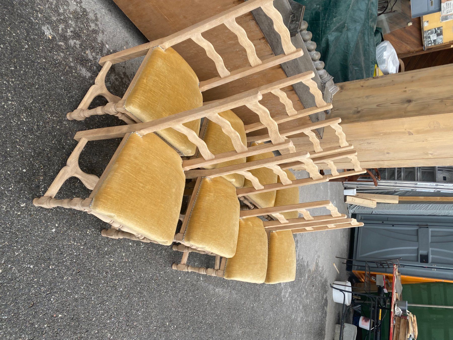 Sedie: ART 558-G Lot de 8 chaises chêne sablé – Usato da Pont-La-Ville venduto da BCMGLEAL 2