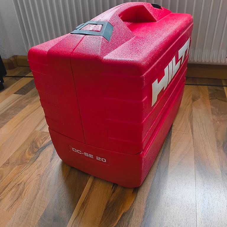 Tutte le macchine: Hilti DC-SE 20 Schlitzgerät – Usato da Pratteln venduto da mattia51