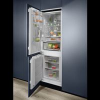 Electrolux Kühl-/Gefrierkombination IK2480BNL