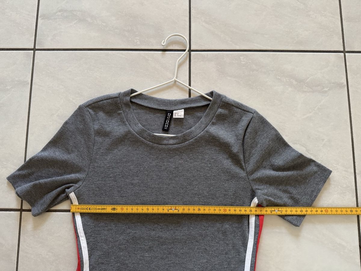 H&M Vestiti: Kleid, Grau mit Streifen, Grösse 42 – Usato da Hergiswil NW venduto da kaufe_bei_kaufmann 3