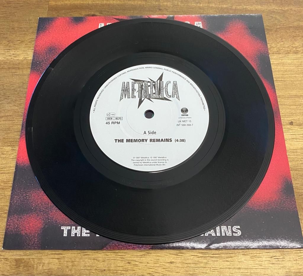 Dischi in vinile: Metallica The Memory Remains Single – Usato da Belp venduto da B7L0 2
