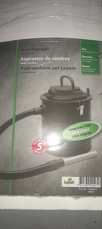 Aspirapolveri & Accessori: Aspirateur pour cendres de cheminée – Usato da Savièse venduto da ale_f8sn