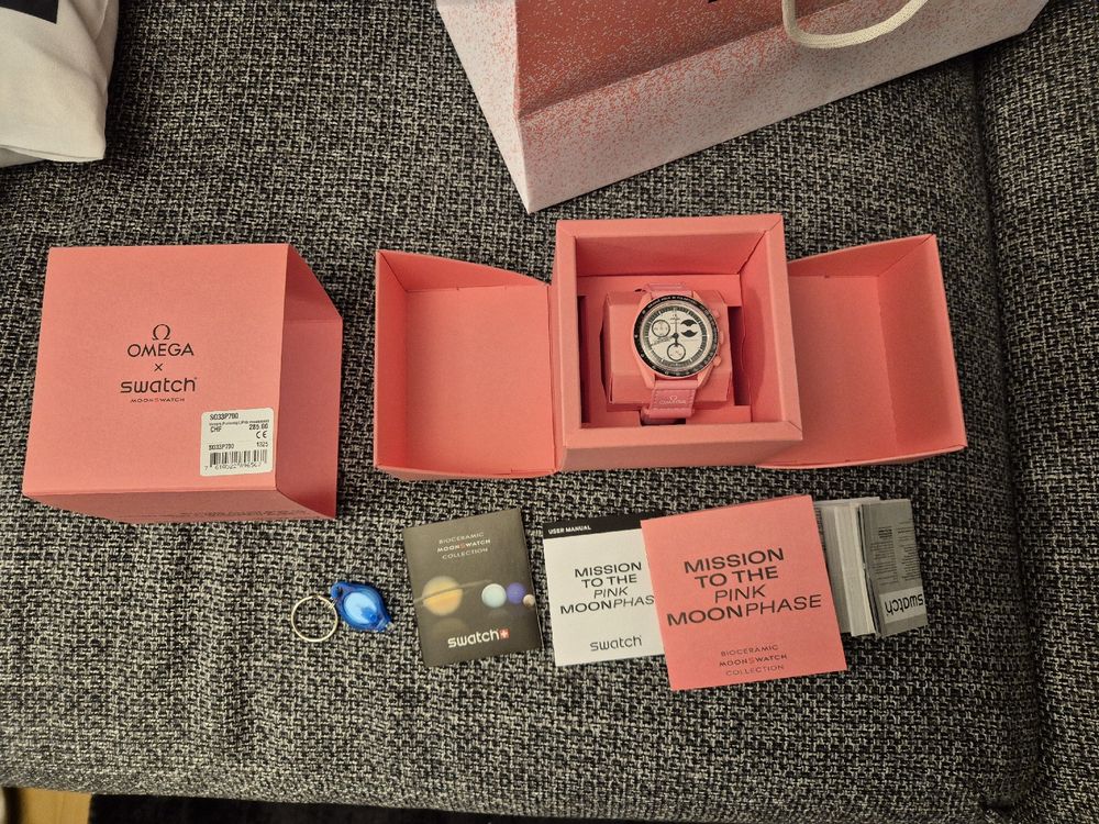 Omega x Swatch Moonswatch Mission to the Pink Moonphase 2