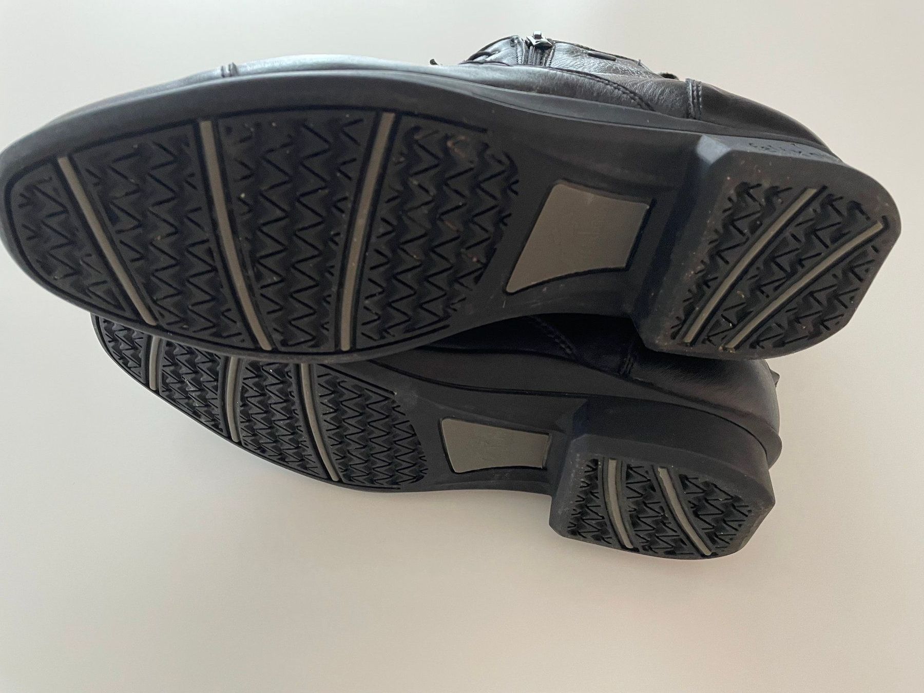 Felix Bühler Scarpe da donna: Felix Bühler Winterstiefelette Gr. 40 – Nuovo (secondo la descrizione) da Dulliken venduto da inf_mls2 2