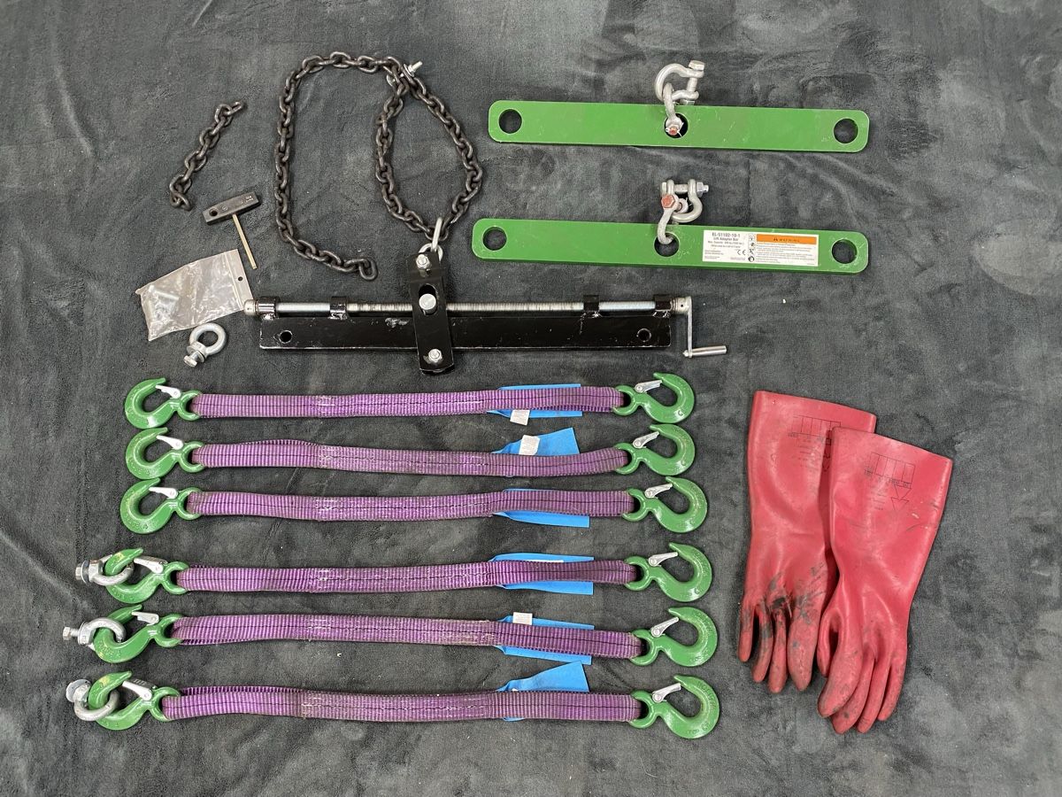 Tous les outils: Akkupaket-Hebevorrichtung – D'occasion à Hägglingen par Karin0802