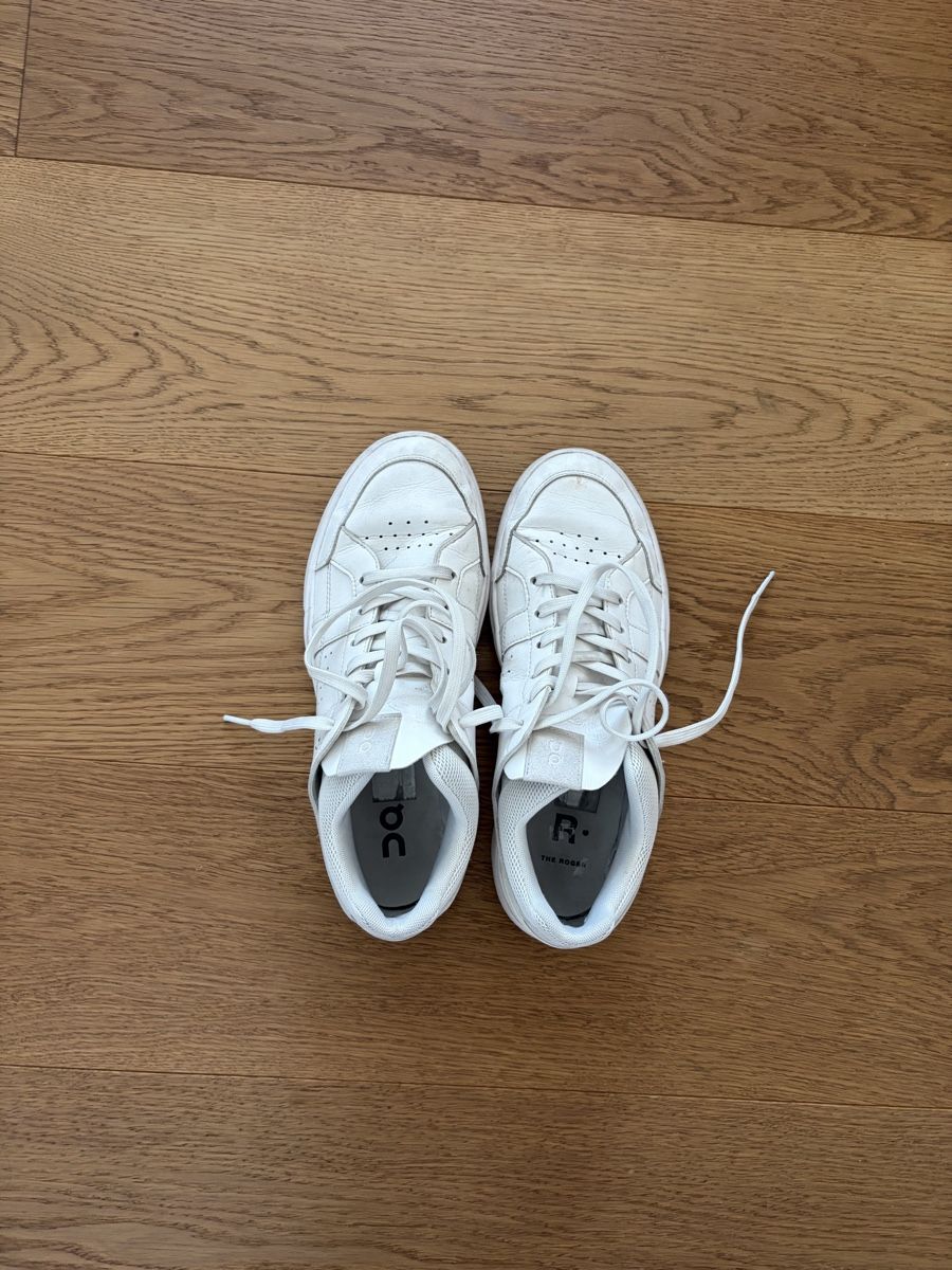 On Scarpe da uomo: On Roger White – Usato da Zürich venduto da skikki78 1