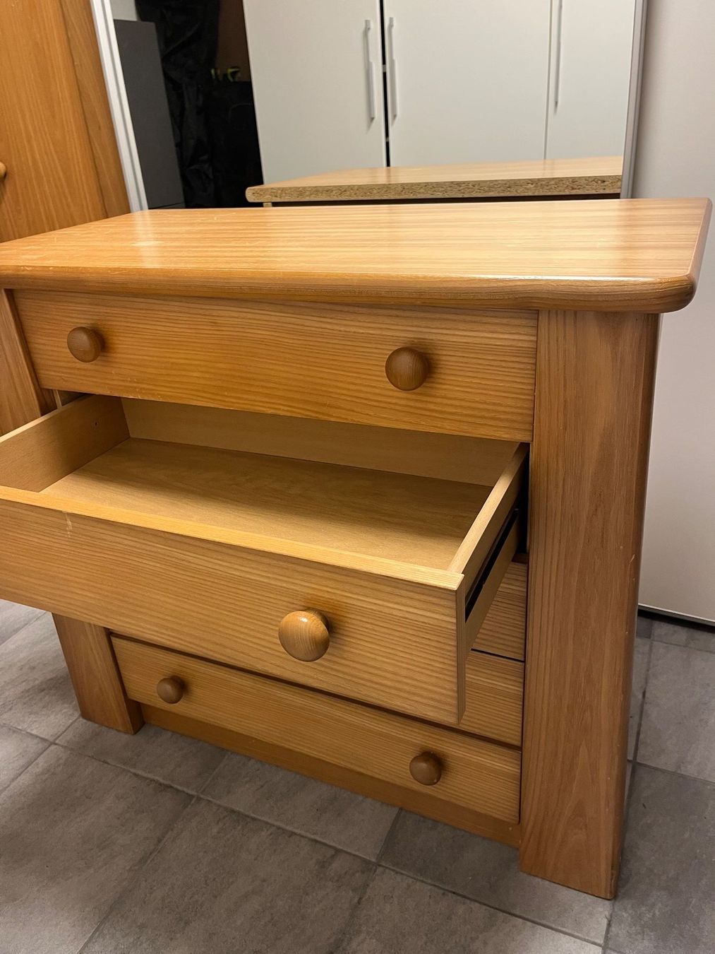 Cassettiere: Kommode, Holz mit 5 Schubladen – Usato da Fehraltorf venduto da johabe77 1