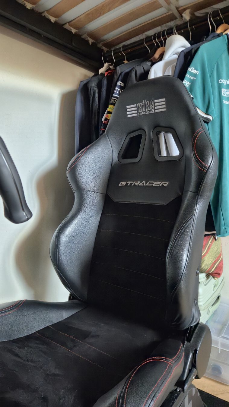 Logitech Console: Kompletter Sim Racing Rennsimulator – Usato da Zürich venduto da nie_svl6 4