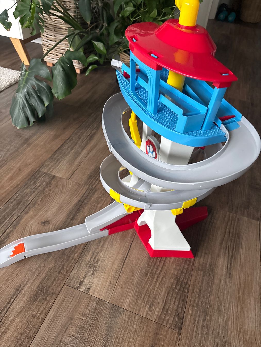 Giocattoli: Paw Patrol Autobahn – Usato da Hochdorf venduto da asvi 1