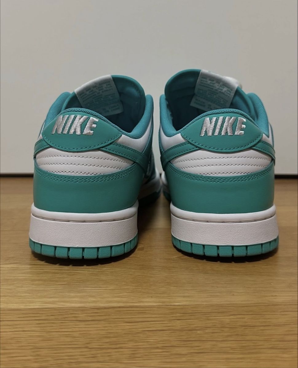 Nike Scarpe da uomo: Nike Dunk Low "Clear Jade" – Usato da Basel venduto da Kevinbuckcards 2