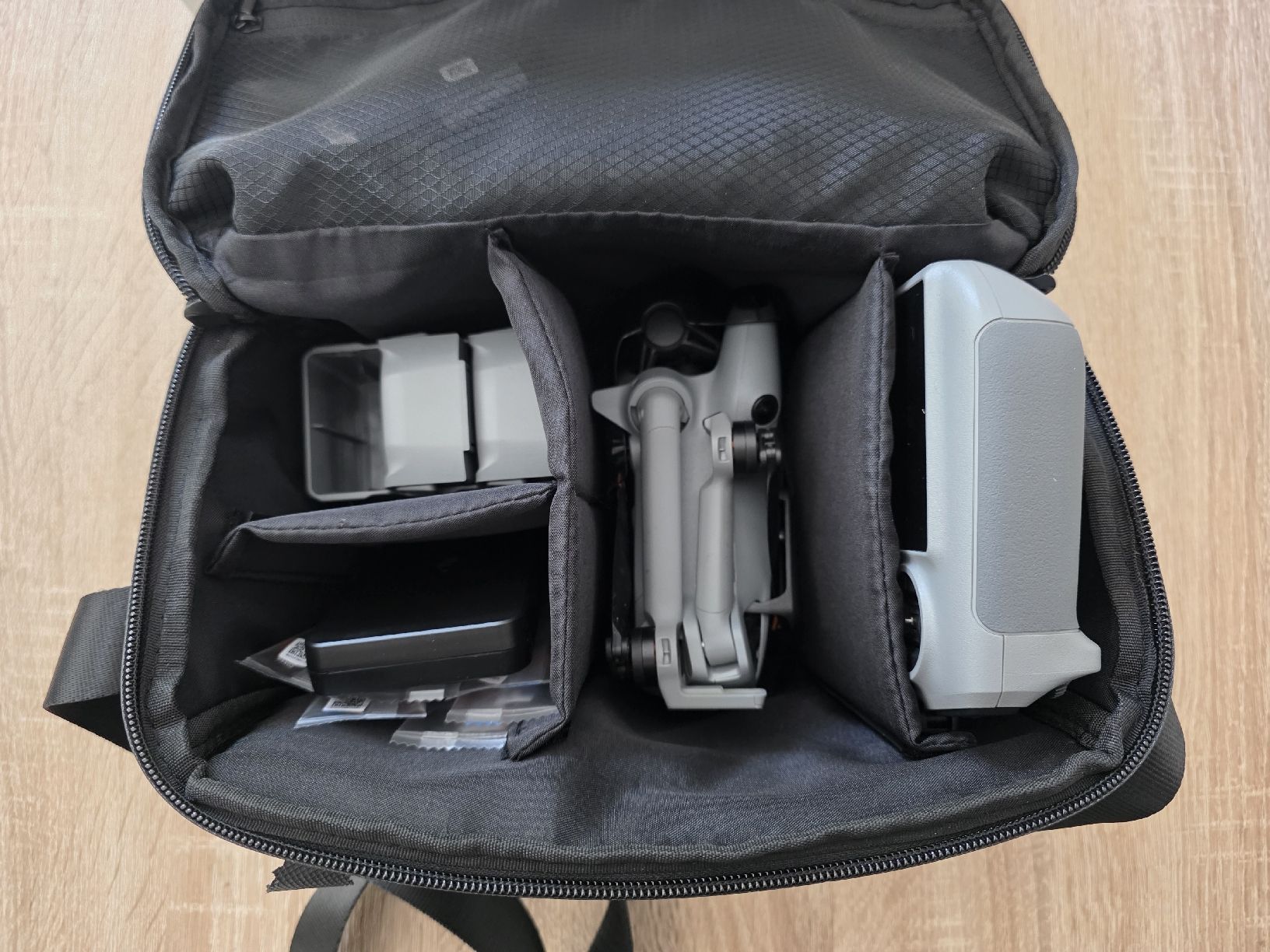 DJI RC Modellbau: DJI Mini 5 Pro - Fly More Combo – Neu (gemäss Beschreibung) aus Birmensdorf ZH von Remubi 5