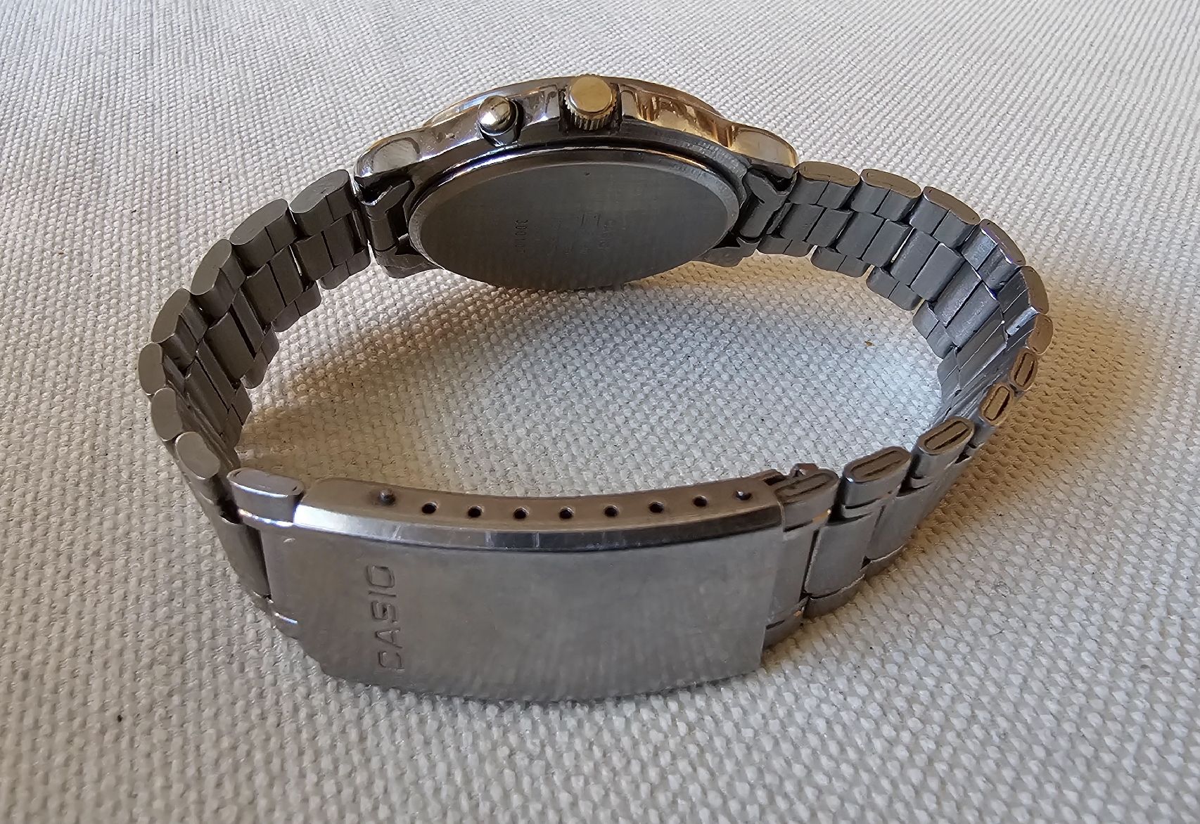 Casio Orologi: CASIO ELEGANTE HERRENUHR 39.5MM – Usato da Speicher venduto da Lemore 4