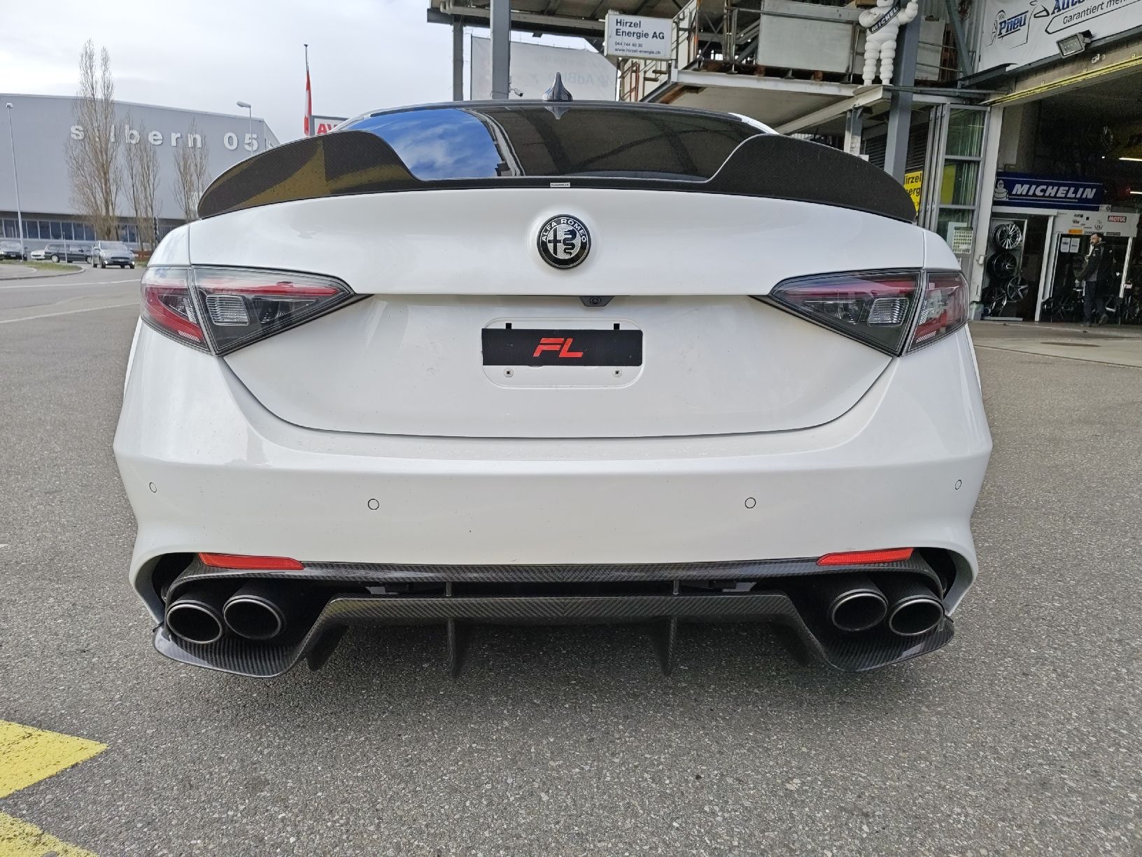 Alfa Romeo Autos: Alfa Romeo Giulia 2.9 Quadrifoglio GTA Umbau  eingetragen – Gebraucht aus Seon von chf_g29b 3