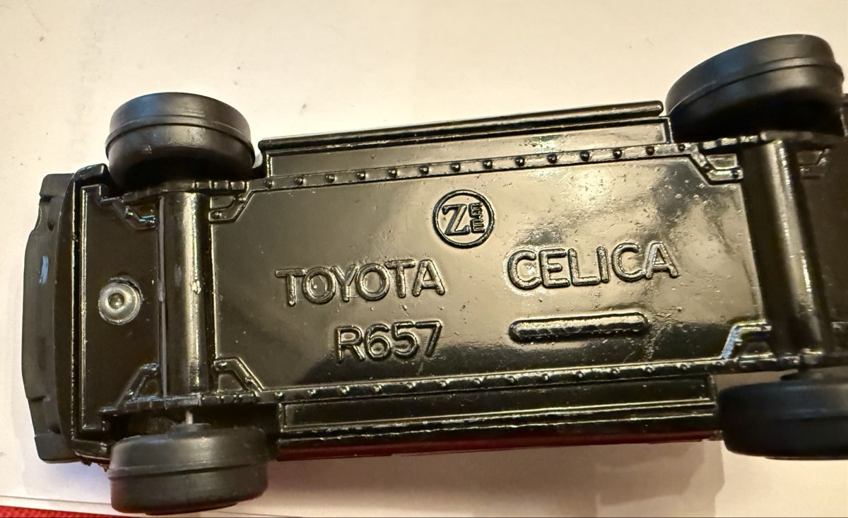 Toyota Modellini d'auto: Toyota Celica 1:43 ZI R657 – Nuovo (secondo la descrizione) da hunzenschwil venduto da Oldipark 3