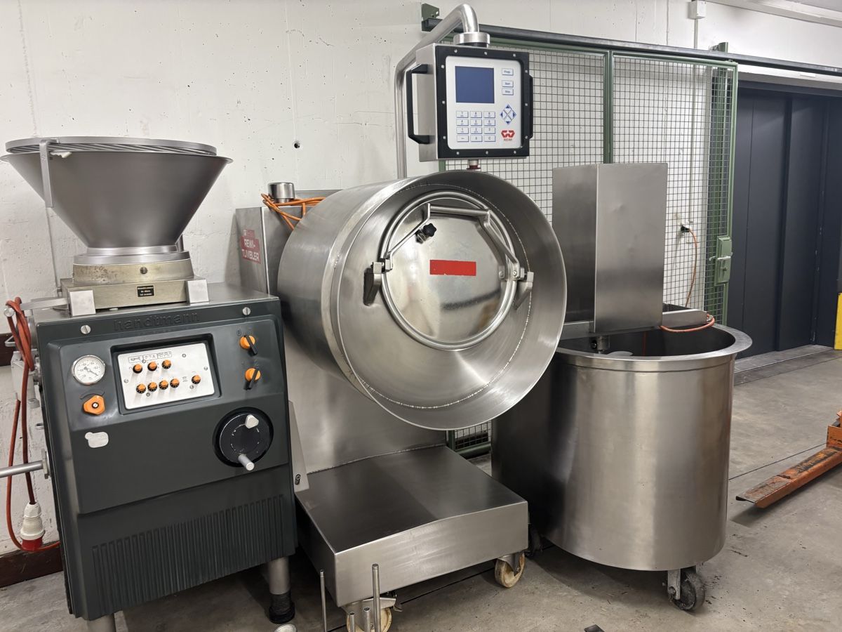 Elettrodomestici da cucina: Wurstfüller, Tombler, Blutwurstmaschine – Usato da Dietikon venduto da dia_y8y5 9