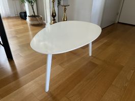 Tischlein Oval in weiss
