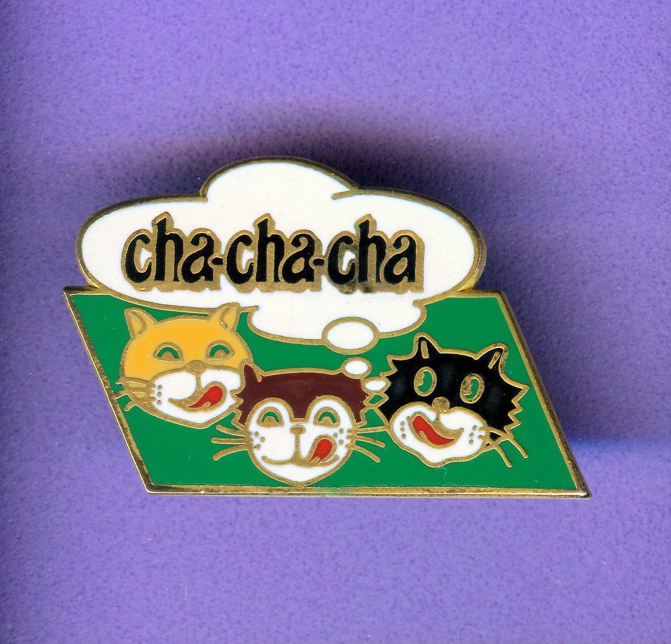 Placchette & Badge: cha-cha-cha  Katzenfutter – Usato da Winterthur venduto da Sammleroase