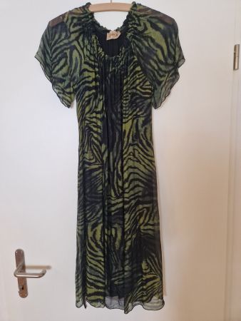 Cartoon: Kleid in grün-schwarz, Gr. 34, mit Innenrock