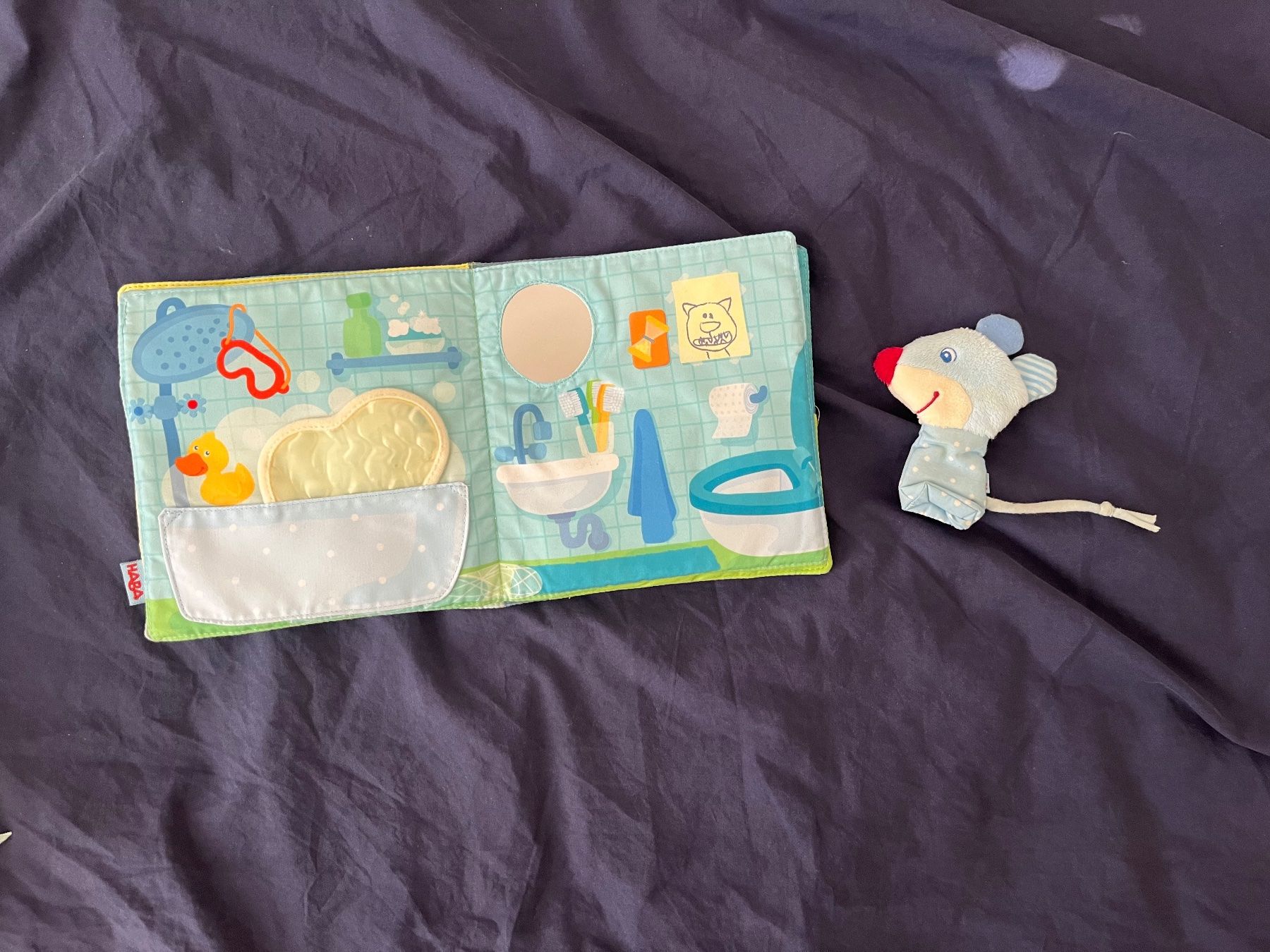 Giocattoli: Stoffbuch für Babys – Usato da Châtelaine venduto da EvelinaT 1
