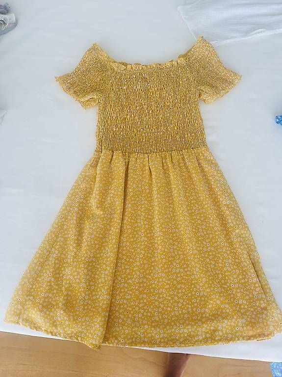 Lotti & Set di vestiti: 3 vestiti bimba – Usato da Lugano venduto da naz_zkg8 1