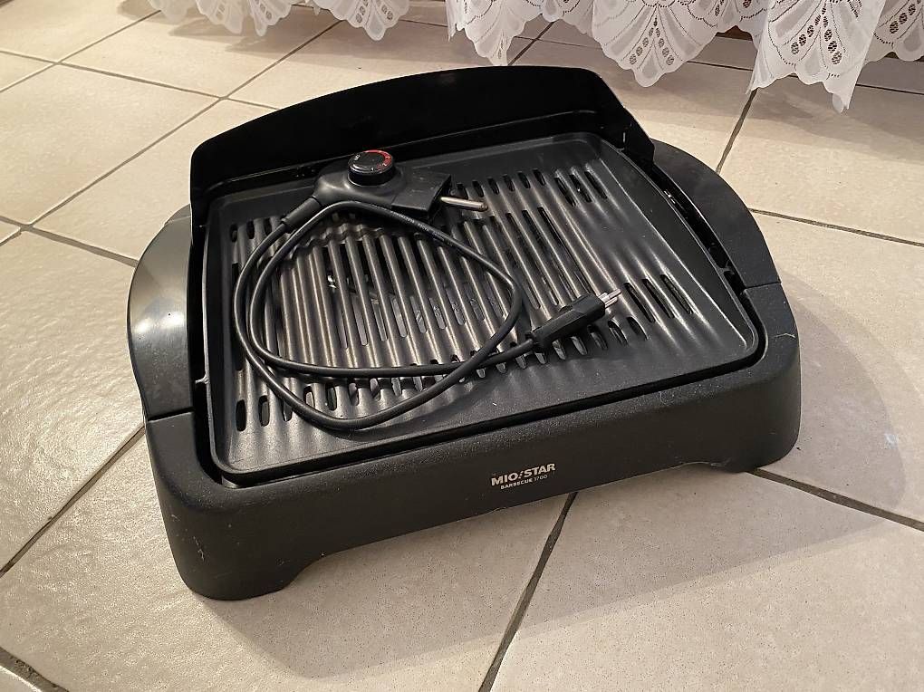 Griglie: Miostar Barbecue 1700 / Elektrischer Tisch/Gartengrill – Usato da Günsberg venduto da Peso1